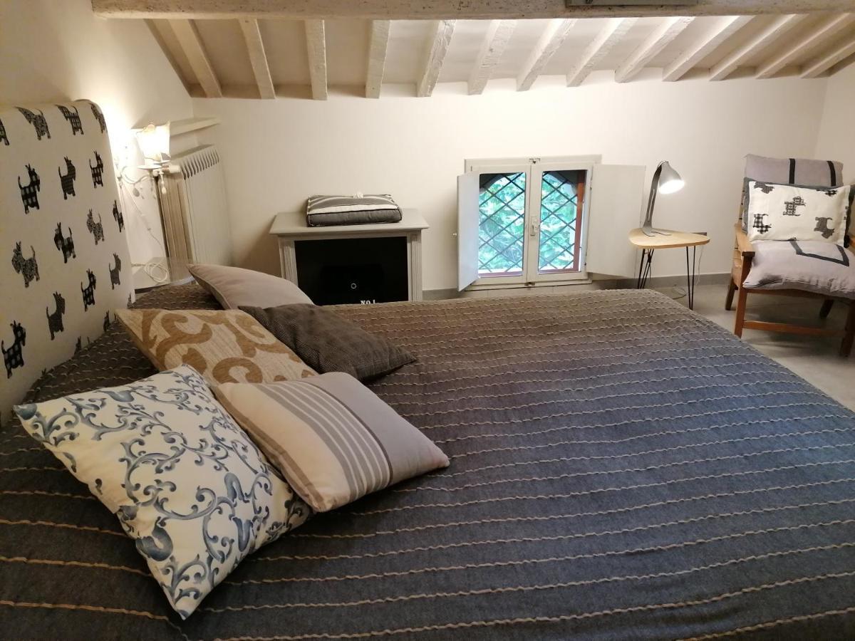 Apartamento Romantica Mansarda Ferrara Exterior foto